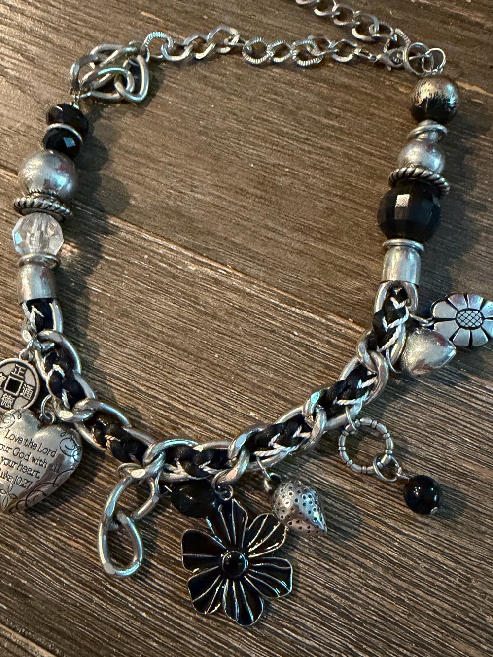 Chunky silver and black Charmed I'm sure  heart verse  Luke 10:27 necklace 21” - Picture 10 of 16